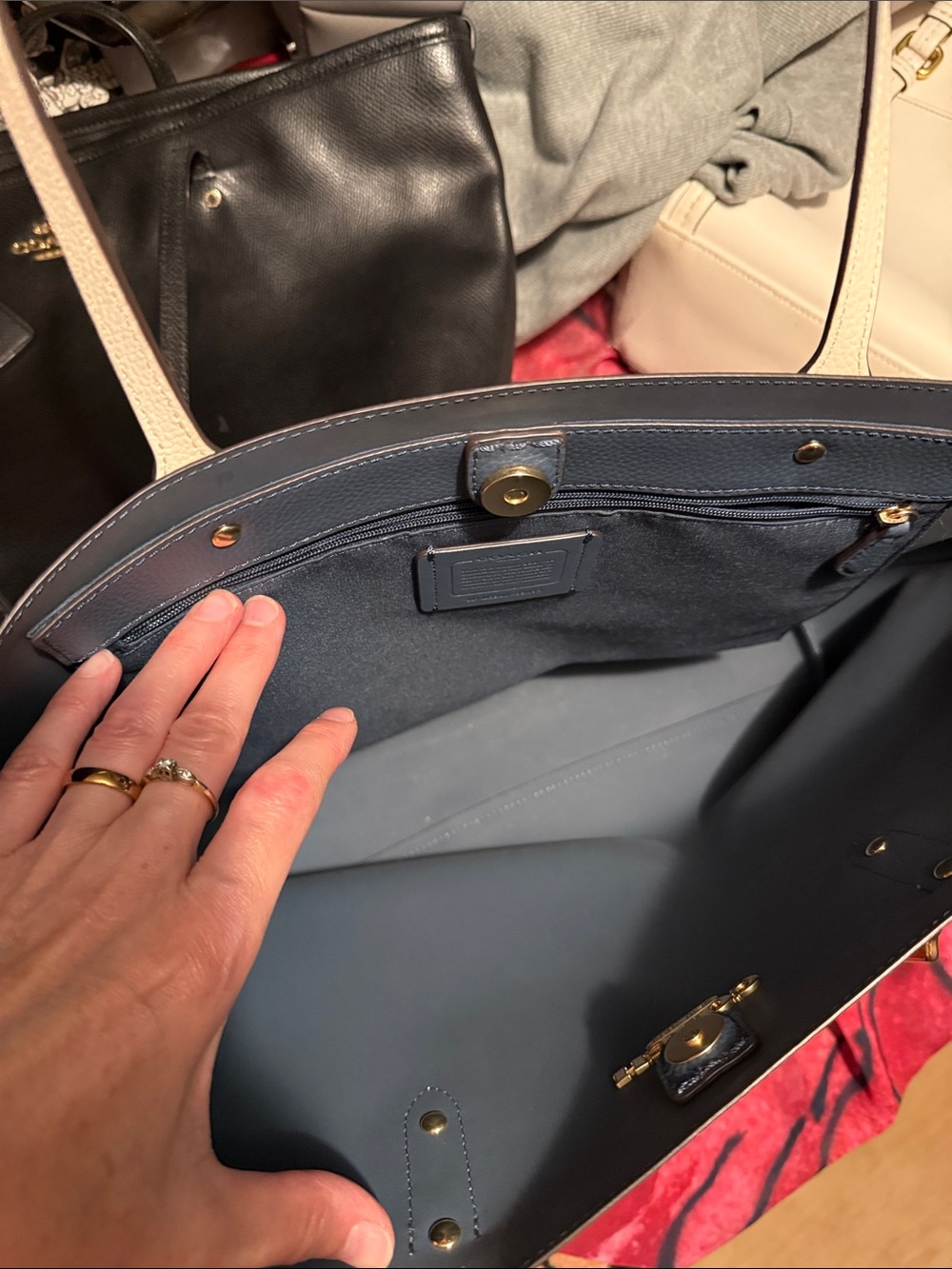 Coach Cream Leather Tote with Gold Hardware - Picture 2 of 3